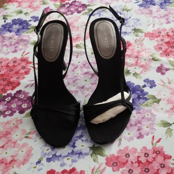Nine West Sling Strap Shoes Black - Picture 7 of 7